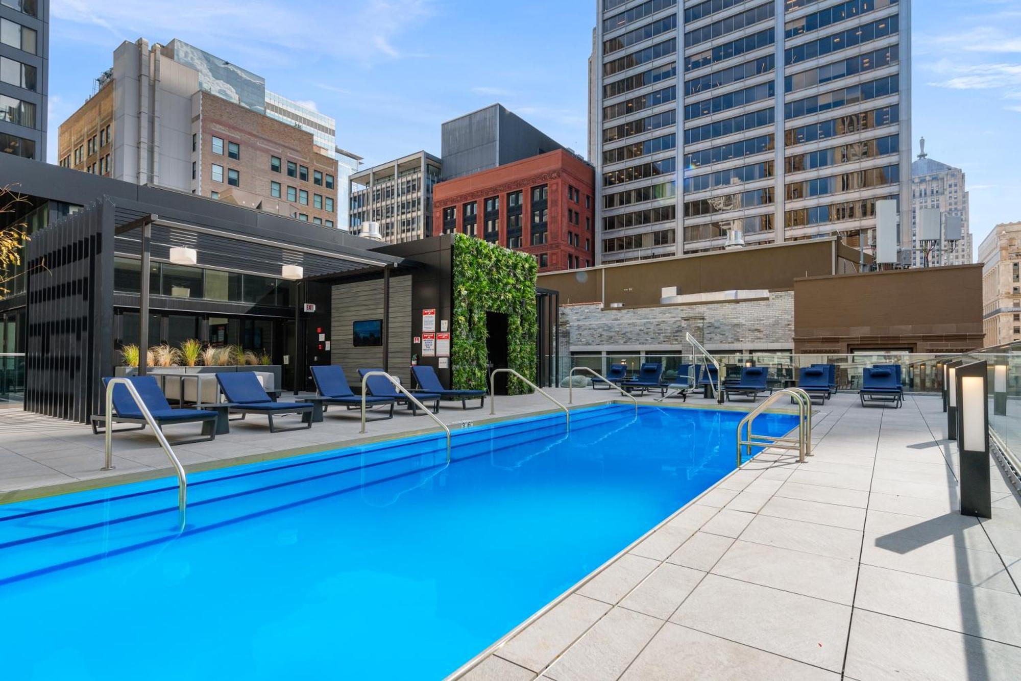 Experience Downtown Chicago At Millennium - Luxury Apartments In The Loop Ngoại thất bức ảnh