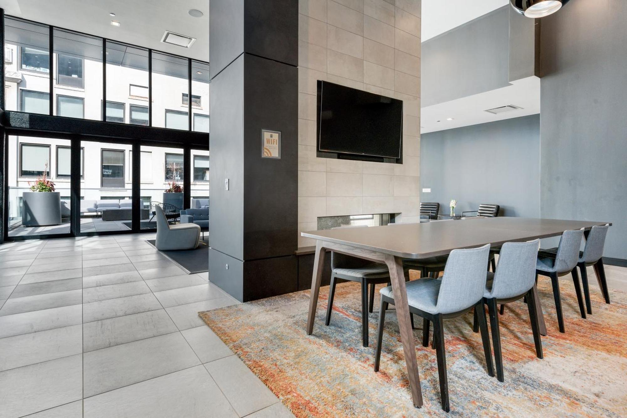 Experience Downtown Chicago At Millennium - Luxury Apartments In The Loop Ngoại thất bức ảnh